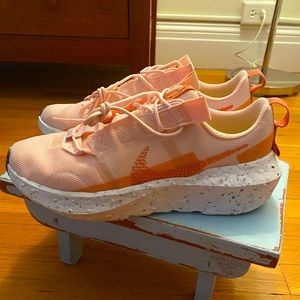 NIKE RECYCLED SOLE women’s 9